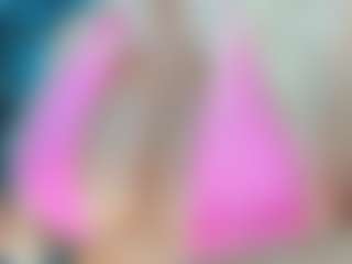 adrianna777's Live Sex Cam Show