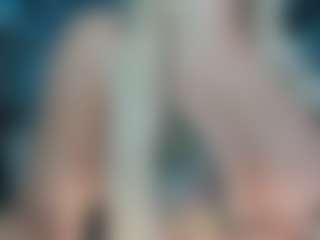 adrianna777's Live Sex Cam Show