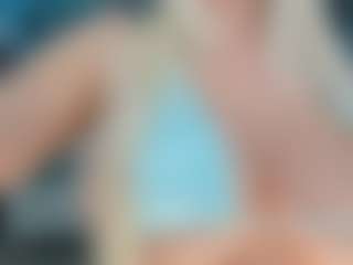 adrianna777's Live Sex Cam Show