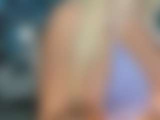 adrianna777's Live Sex Cam Show