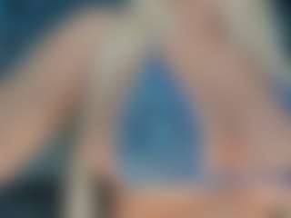 adrianna777's Live Sex Cam Show