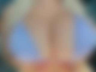 adrianna777's Live Sex Cam Show