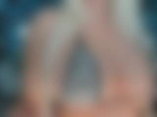 adrianna777's Live Sex Cam Show