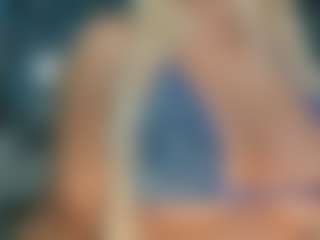 adrianna777's Live Sex Cam Show