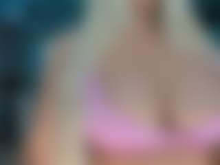 adrianna777's Live Sex Cam Show