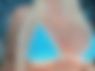adrianna777's Live Sex Cam Show