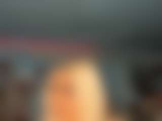 adrianna777's Live Sex Cam Show
