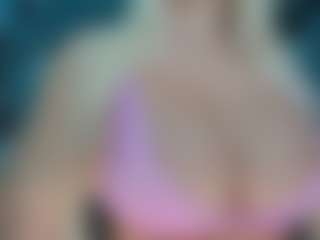 Live cam show with adrianna777 - Old on Camsoda