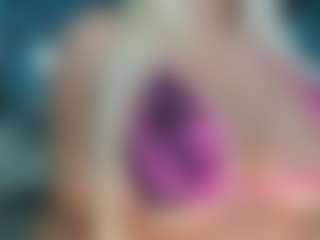 Live cam show with adrianna777 - College Mature on Camsoda