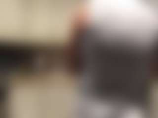 Bigman260's Live Sex Cam Show