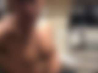 Bigman260's Live Sex Cam Show