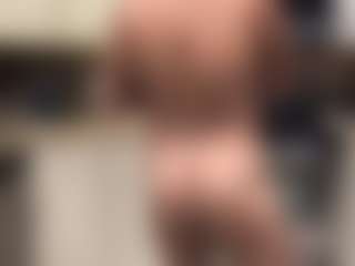 Bigman260's Live Sex Cam Show
