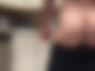 Bigman260's Live Sex Cam Show