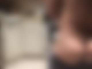 Bigman260's Live Sex Cam Show