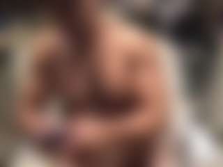 Bigman260's Live Sex Cam Show