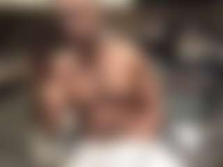 Bigman260's Live Sex Cam Show