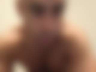Bigman260's Live Sex Cam Show
