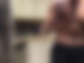 Bigman260's Live Sex Cam Show