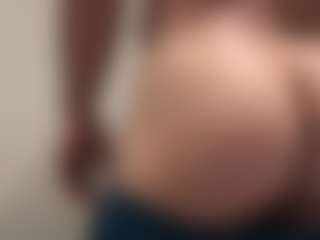 Bigman260's Live Sex Cam Show