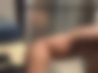 Bigman260's Live Sex Cam Show