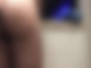 Bigman260's Live Sex Cam Show