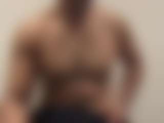 Bigman260's Live Sex Cam Show