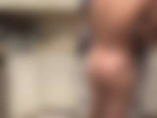 Bigman260's Live Sex Cam Show