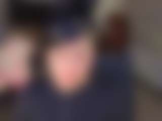 ivynaugthyqueen's Live Sex Cam Show