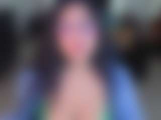 ivynaugthyqueen's Live Sex Cam Show