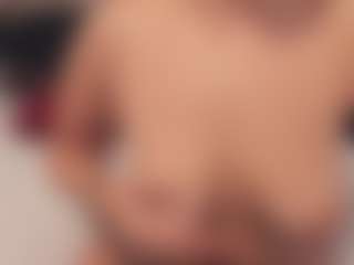 preciousailyn's Live Sex Cam Show