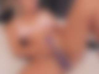 preciousailyn's Live Sex Cam Show