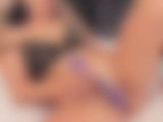 preciousailyn's Live Sex Cam Show