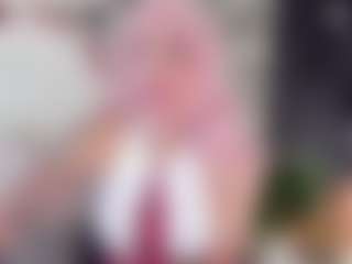 emiiily's Live Sex Cam Show