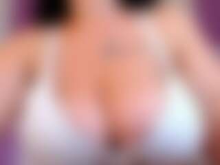 Live cam show with highschool-ranya - Sensual on Latina Girls