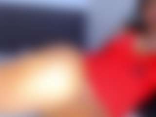 Live cam show with Dulcce_Maria - Nipple Piercings on StripNow
