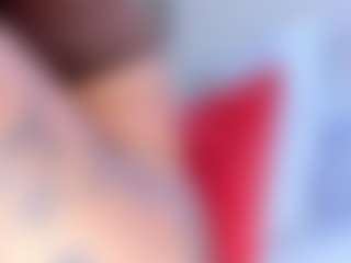 Live cam show with Dulcce_Maria - Nipple Piercings on Camsoda