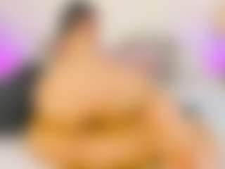Live cam show with Lori Bauer - Granny Latina on Sweet Sext | colombia