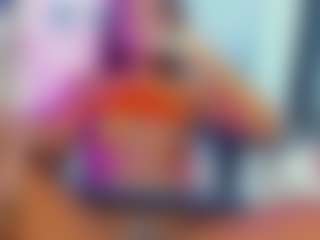 Live cam show with samantha - Ebony MILF on Milfs Live