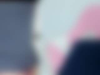 Live cam show with samantha - Ebony Petite on camtv