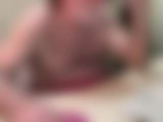 Live cam show with coach karl - Green Eyes on Camiplay Live