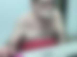 Live cam show with coach karl - Green Eyes on xDating