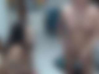 Dajla and Sophie and Dias Live-Sex-Cam-Show
