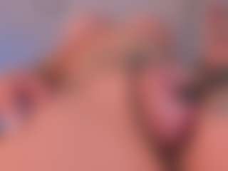 Live cam show with pump aniiee - Cumface on Gym Cam Girls