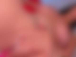 Live cam show with pump aniiee - Twerking on milfzrlive.com