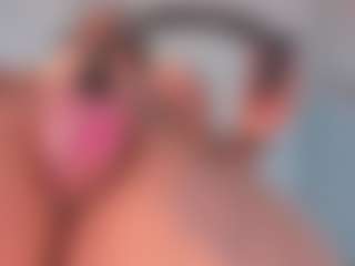 Live cam show with pump aniiee - Twerking on SxyPornLive