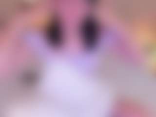 Live cam show with Soffy Watson - Cute on Free Soda