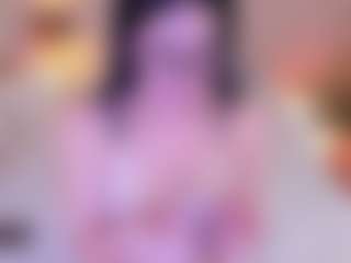 Live cam show with Soffy Watson - Fingerass on Camsoda.co