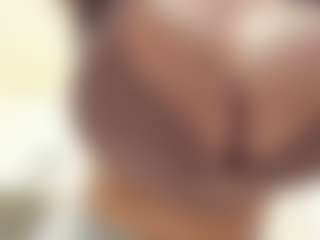 lovelyclara4u's Live Sex Cam Show