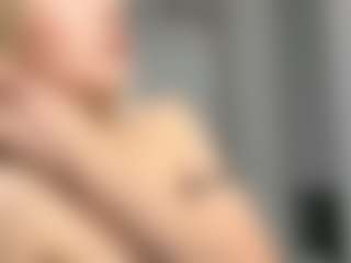 Live cam show with hotcarolinexo - Tights on sexylivex.com