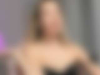 hotcarolinexo's Live Sex Cam Show